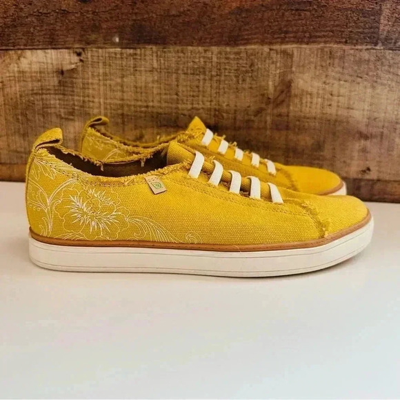 NWOT SOUL Naturalizer Kemper Stretch Slip On Sneakers - Picture 2 of 9